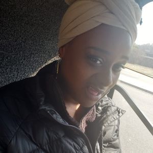 Meet your Posher, Ebony